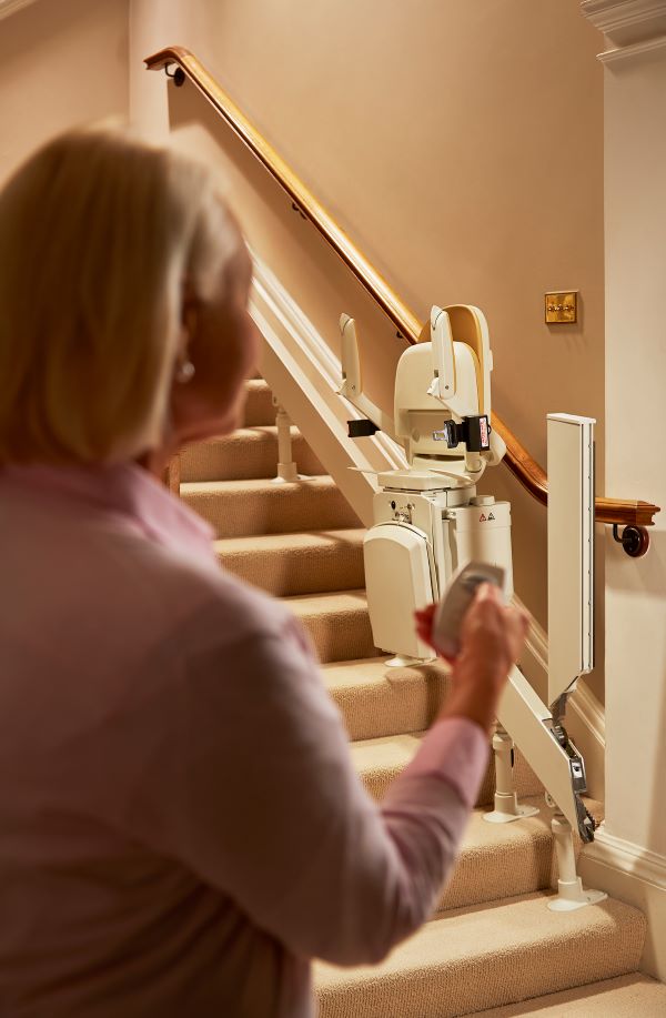 Acorn Stairlift FAQ of the Week—How Long Will It Take for My Stairlift to Be Delivered? 