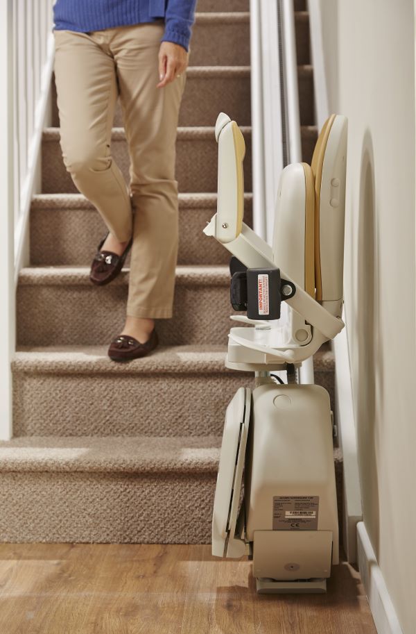 Acorn Stairlift FAQ of the Week—What is Acorn’s Folding Footrest?